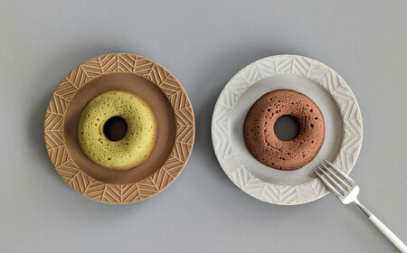 【波佐見焼】YABANE 15cmリムプレート ペアセット モカブラウン＆グレージュ【永峰製磁 eiho】[RA76]