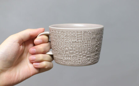【波佐見焼】PATTERNED PLATE・MUG ペア 4点セット greige + antique rose　【BIRDS’ WORDS】[CF083]