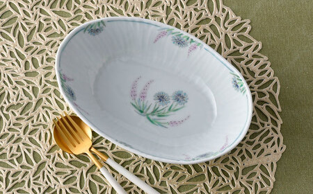 【波佐見焼】野鶏頭 矢車草 楕円鉢【藍水】[GB52]