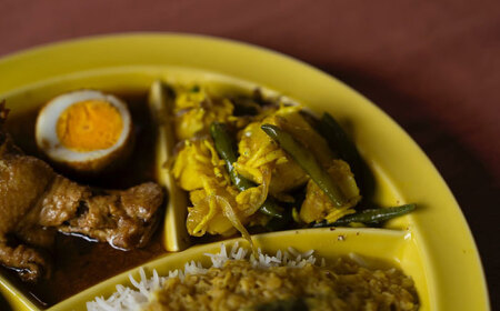 【波佐見焼】zen to ユザーン カレー皿 「仕切りが取れるカレー皿」yellow・blue ペアセット【中善】[YE44]