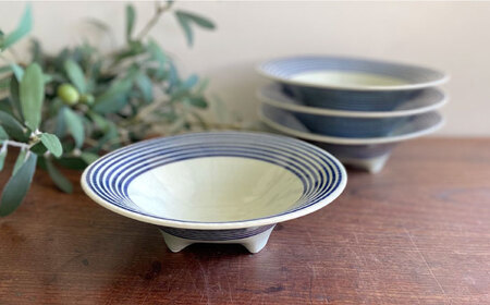 【波佐見焼】藍駒 三つ足小鉢 4点セット【和山】[WB174]