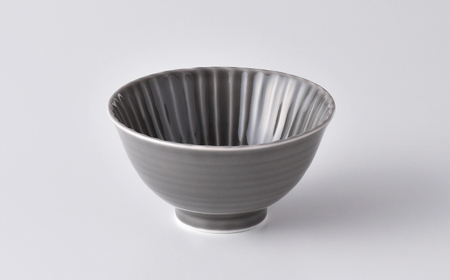 【波佐見焼】しのぎ 茶碗 大2個セット グレー・ピンク 食器 ちゃわん【一龍陶苑】[CC93]