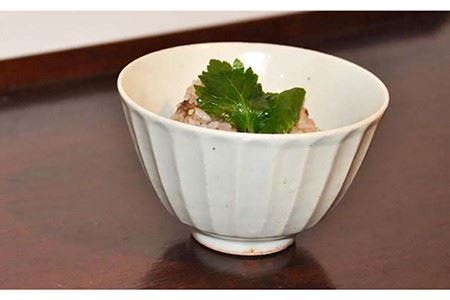 波佐見焼】しのぎ 小丼 どんぶり 灰釉 2個セット 食器 皿 【堀江陶器