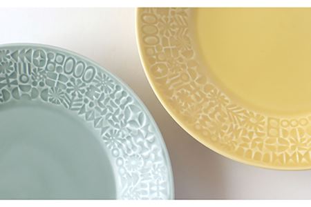 【波佐見焼】PATTERNED PLATE ペア 2色セット squall gray＋yellow 食器 皿 【BIRDS' WORDS】 [CF012]  波佐見焼