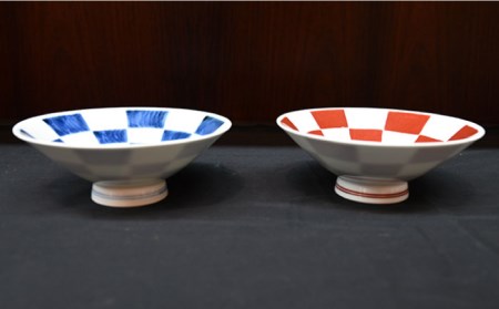【波佐見焼】はさみ平茶碗 市松（呉・朱） 茶碗 ペア 食器 皿 【協立陶器】 [TC90] 波佐見焼