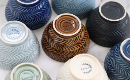 【波佐見焼】ローズマリー 茶碗 ネイビー・アイボリー ペアセット 食器 皿 【翔芳窯】 [FE176]  波佐見焼