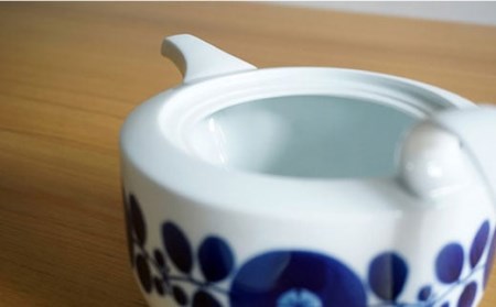 【白山陶器】【BLOOM】ブルーム ティーポット（大） 急須 食器 皿 【波佐見焼】 [TA79] 波佐見焼