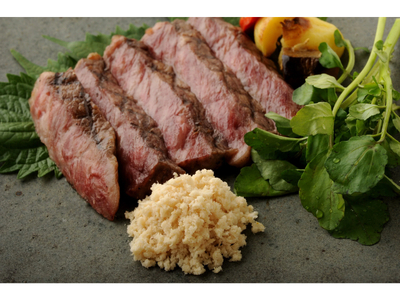 北の山ワサビ（根茎）Mサイズ 1本入×5パック ホースラディッシュ 西洋わさび 山葵 薬味 真空パック 冷蔵便 国産 北海道 十勝 芽室町me011-003c