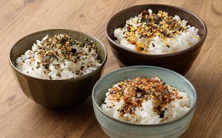 くまモンふりかけアソート3種 各1袋（のりたまご・のりかつお・のりごま） 1袋20g ふりかけ ごはん ごはんのお供 おにぎり チャック付き