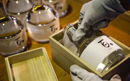 米焼酎 「百」 500ml×1本 23度 お酒 焼酎 酒 アルコール お取り寄せ 贈答用 ギフト【2025年2月上旬～順次発送予定】