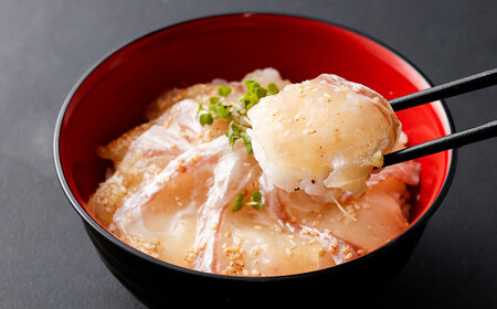 天草の味 食べ比べ3種セット(各4袋 計12袋)あまくさ胡麻あじ・真鯛のづけ・アカモク入り海鮮丼の具 約80g×4袋 約90g×4袋 約75g×4袋 合計約980g 真あじ 真アジ 鯵 真鯛 鯛 アカモク あかもく 冷凍 国産 熊本県 上天草市