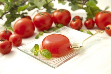 太陽の恵み満載!完熟トマトの旨味凝縮「トマトベリー」セット（ゼリー・ジュース・ジャム）[E2-1]