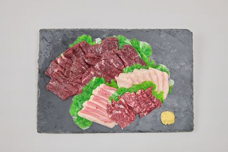 馬刺し 4種 盛り合わせ 350g 醤油3袋 生姜3袋付き