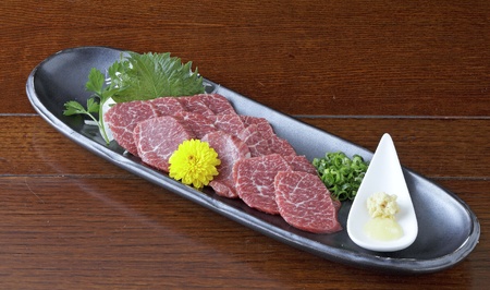 熊本 馬刺し 上霜降り 200g (50g×4個) 馬肉