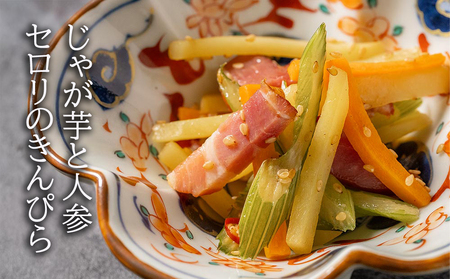 本場ドイツ食肉コンテストsuffa★金賞受賞★ ひばり工房 ベーコンエッジ 1kg どんな料理も一味ランクアップ♪ ベーコン ベーコンエッジ ふるさと納税 豚肉 オリジナルスパイス ひばり工房 冷凍 燻製 おつまみ 朝食 昼食 夕食 贅沢 美味しい スモーク 贅沢 お取り寄せ たっぷり1kg おすすめ 人気 金賞受賞 熊本県 阿蘇市