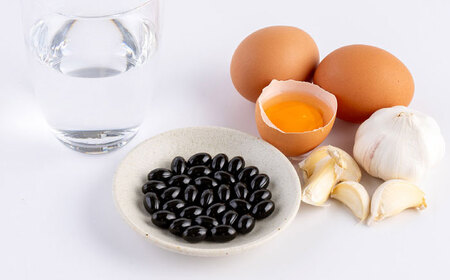 にんにく 卵黄油 31粒 卵 ローヤルゼリー 健康 サプリメント サプリ[AYAX001]