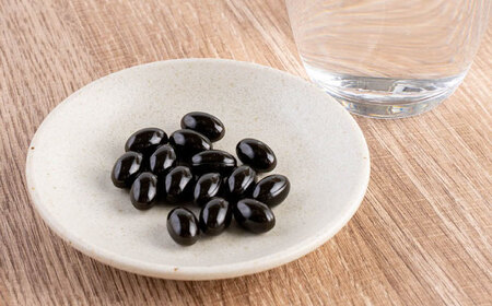 にんにく 卵黄油 31粒 卵 ローヤルゼリー 健康 サプリメント サプリ[AYAX001]