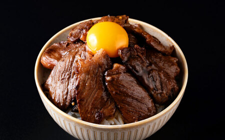 【全12回定期便】【訳あり】赤牛 焼肉用カット（バラ・ロース） 約500g / 不揃い あか牛 焼肉 熊本県産 冷凍[AYBV011]