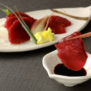 国産赤身馬刺しスライス160g(美里町)【配送不可地域：離島】【1622784】