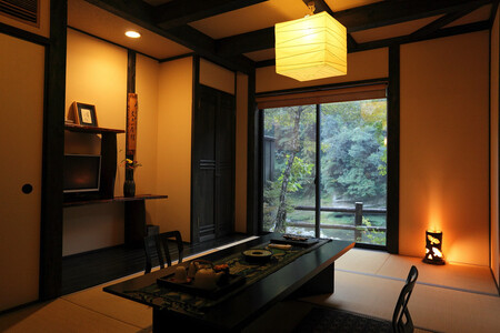 【ASOおぐに観光協会】阿蘇小国町 観光商品券 1000円券 30枚 3万円 熊本 阿蘇 小国町 杖立温泉 わいた温泉郷 湯けむり 蒸し湯 ジャージー牛乳 小国杉 旅行 観光 宿泊 飲食 お買い物 お土産 現地払い利用 宿泊 地域振興 旅行支援