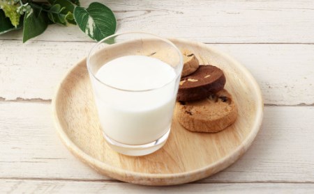 山田さんちの牛乳 900ml×4本 合計3.6L ノンホモ牛乳 成分無調整 牛乳 生乳100％ ミルク 低温殺菌 乳飲料