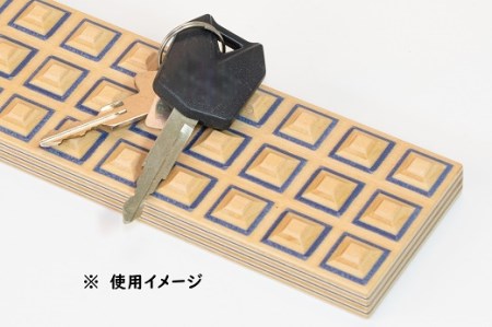 ウッドデザイン賞受賞】 木製トレイ grid blue | 北海道芦別市 