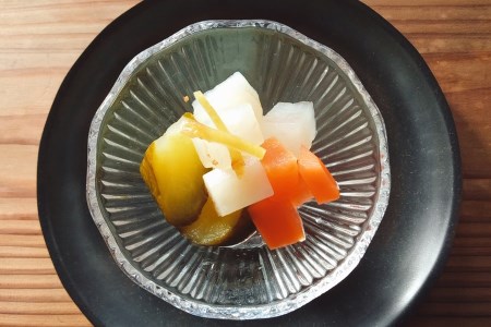 【数量限定】旬野菜使用 おまかせピクルス100g×3本 九州産野菜
