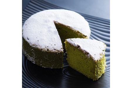しっとり濃厚ガトー抹茶 12cm（4号） | お菓子 菓子 おかし 焼き菓子 デザート スイーツ 濃厚 ガトーショコラ ケーキ ホールケーキ 抹茶 抹茶ケーキ 大人風味 和菓子屋 冷凍 菓子舗丸円堂 大分県 中津市