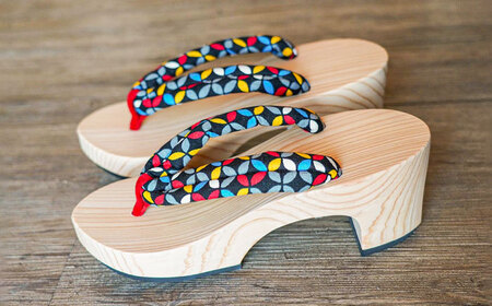 Ｐひーる 下駄 ヒール高約6cm 日田市 げた 下駄 [ARAR007]