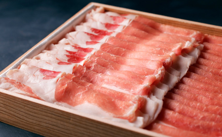 国宝・十勝ロイヤルマンガリッツァ豚 塩しゃぶしゃぶ ロース400g・バラ400g 食べ比べ 北海道 幕別町 【 豚肉 豚 しゃぶしゃぶ 塩 湖塩 冷凍 生 】