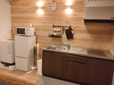 YUFUIN HOGONEKO FOREST　森の中で保護猫と一緒に宿泊できるチケット（年末年始不可、食事なし）