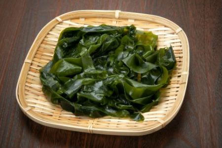 【令和8年発送/予約受付開始】立春採れの柔らか新芽!くにさき天然わかめ1.5kg_1443R