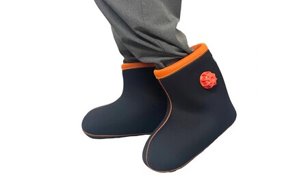 クロッツやわらか湯たんぽ 足用タイプ 底あり(ブラック/Sサイズ)_2640R-3