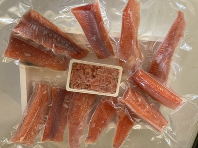 【3月上旬配送】北海道 国産ドナルドサーモン(生食用) 中落ち付1800g 鮭 サーモン 人気サーモン サケ 国産サーモン 国産鮭 鮭 北海道サーモン 【3月上旬配送】北海道 国産ドナルドサーモン(生食用) 中落ち付1800g 鮭 サーモン 人気サーモン サケ 国産サーモン 国産鮭 鮭 北海道サーモン