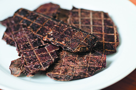 ドッグフード  ペットフード 北海道 鹿肉  ジャーキー2袋（100ｇ×2）無添加 おやつ