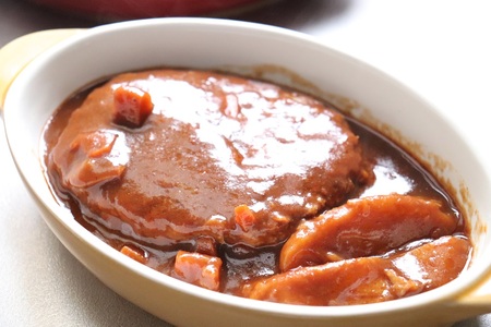 ジビエ 北海道  鹿肉  レトルトハンバーグ 5袋 レトルト食品  常温 温めるだけ