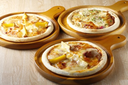 北海道　ハッピネスピザ3枚組　人気ピザ　手作りピザ　ピザ　チーズ　美味しいピザ　有名ピザ　ピザ　チーズ　冷凍ピザ　北海道ピザ　国産　ピザ