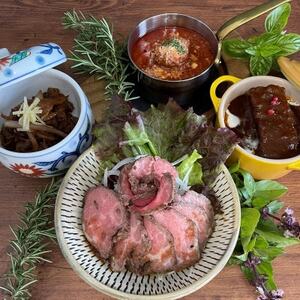 【肉おせち】おおいた和牛すき焼き・特選焼肉・オードブル〈三段重〉つけダレ・割り下・祝い箸付き【配送不可地域：離島・北海道・沖縄県・東北】【1652443】