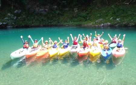 奇跡の清流小川カヌー・カヤック体験＋ＢＢＱケータリング N002-YZD002