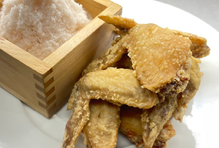 【レンジでチンするだけ♪】極旨塩 手羽先 唐揚げ 鶏MAX！セット（鶏肉 手羽先 手羽 唐揚げ もも肉 鶏皮 せせり 調理済み 冷凍 人気）