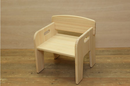 国産ひのき使用キッズチェア＆デスク（川﨑ｸﾗﾌﾄ）　椅子 子ども 机