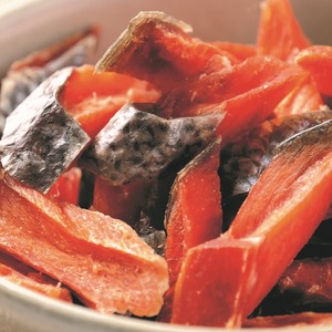 鮭切りとば 200g【十勝豊頃町大津産】［松村商店］[№5891-0262]