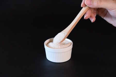 塩御殿 白 1袋 調味料 しお スパイス 料理 アレンジ 天然塩 万能調味料 ばんのう お試し かける 混ぜる 調理 味付け ニンニク にんにく コショウ 胡椒 唐辛子 旨味 プロ 一流 シェフの味