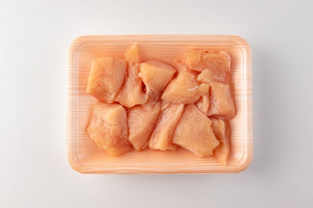 宮崎県産若鶏もも肉、若鶏皮なしむね肉一口カット小分け（300g×4Ｐ×2種） 総量2.4kg