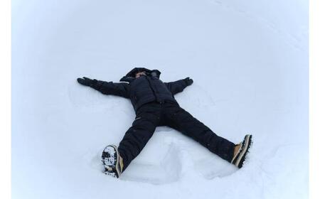 【ペア】 北海道十勝 オンネトースノーシュートレッキング 体験ツアー 《足寄町》 【Slow Travel HOKKAIDO】　北海道旅行 体験 アウトドア スノーシュー カフェ 雪遊び 旅行 オンネトー [BEAY003]