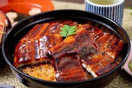 2521 鹿児島産うなぎ 180g × 1尾 清らかな地下水育ち！ 国産 本格 うなぎ 鰻 蒲焼（ 鹿児島 ） KN021-015-01 魚