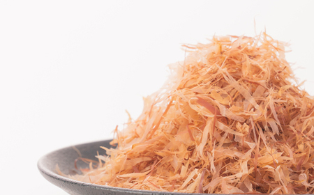 【増量】枕崎産鰹荒本節 砕片削り小分けパック【花吹雪】 A2-9_惣菜・加工品 乾物 惣菜・加工品 魚介・海産物 _【配送不可地域:離島】【1503952】