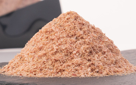 鰹節粉末 荒本節【花雪】100g×7袋 無添加かつおぶし だしが効くシリーズ A6-44_惣菜・加工品 乾物 惣菜・加工品 魚介・海産物 カツオ 鮮魚 かつお 鰹 魚介・海産物 _【配送不可地域:離島】【1167012】