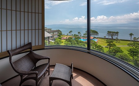 1泊2食付きペア宿泊券 指宿白水館 離宮の棟プラン10泊分 指宿白水館 2000-1159 宿泊券 宿泊券