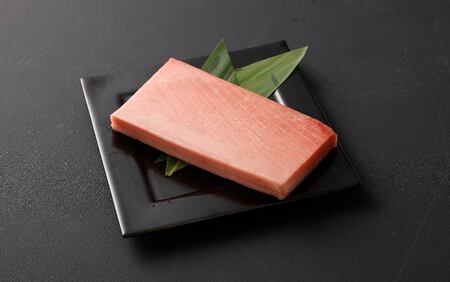 AS-401 鹿児島県産 本マグロ【黒マグロの中トロ】 200g(約2～3人前) 【2026年1月下旬より順次出荷】 